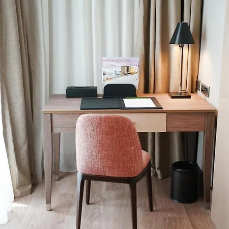 Tryp By Wyndham Basin Ekspres Hotel