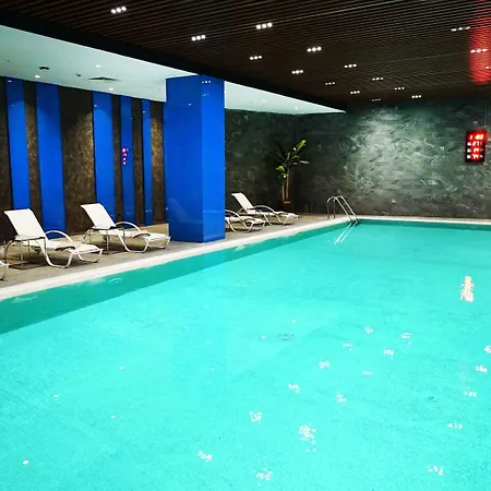 Tryp By Wyndham Basin Ekspres 5*