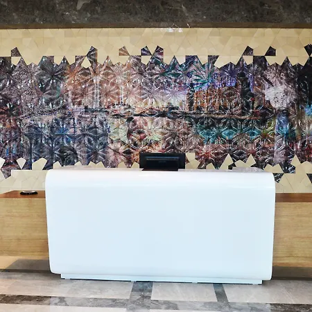 Tryp By Wyndham Basin Ekspres 酒店 5*