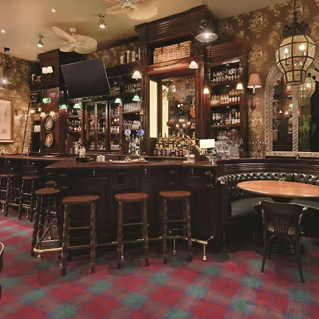 Tryp By Wyndham Basin Ekspres 酒店