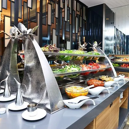 Hotel Tryp By Wyndham Basin Ekspres Istanbulská provincie