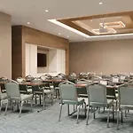 Tryp By Wyndham Basin Ekspres מלון 5*