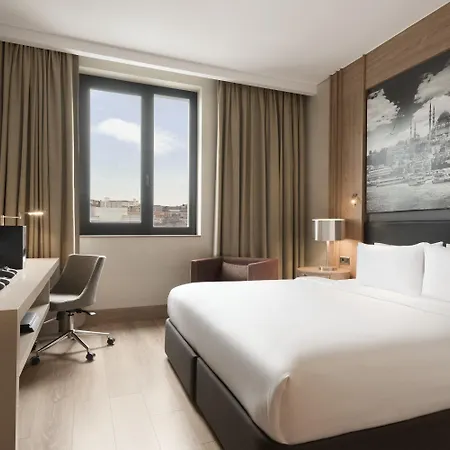 Otel Tryp By Wyndham Basın Ekspres