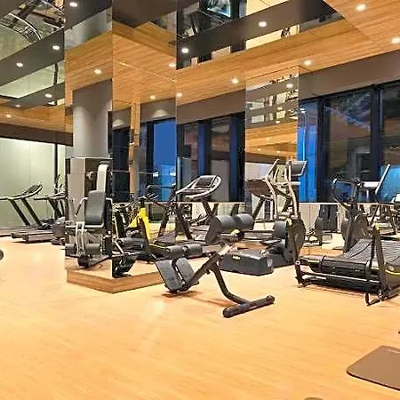 Tryp By Wyndham Basin Ekspres Hotel 5*