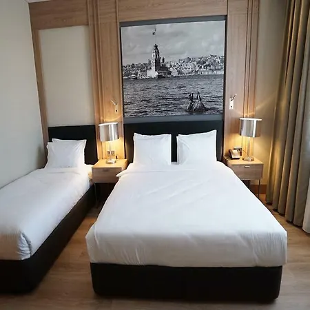 Tryp By Wyndham Basın Ekspres 5*