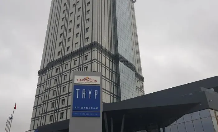 Tryp By Wyndham Basin Ekspres Hotel